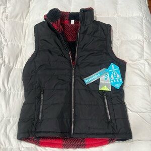 Free Country Black and Red Quilted Vest